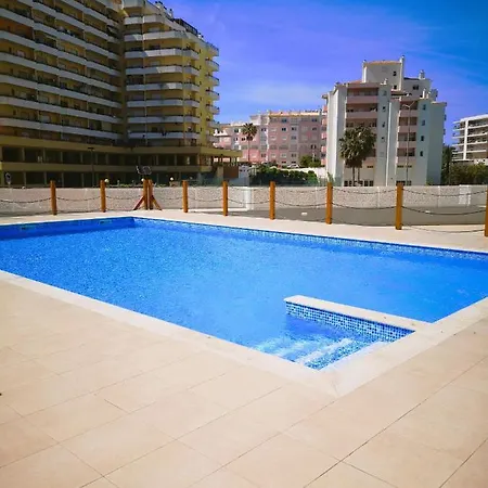 Elite 9e Apartment *